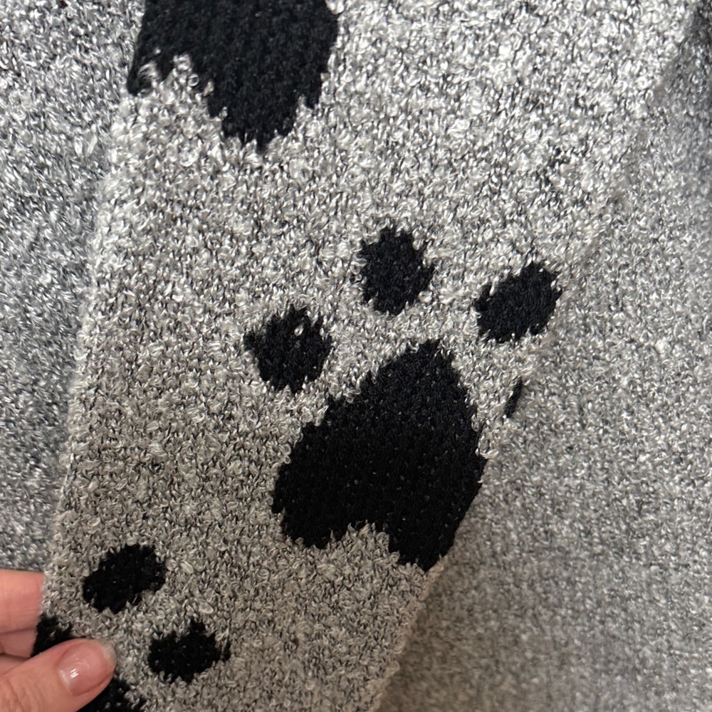 Poof! Grey with Black Cat sweater. Very soft. Perfect for Valentine’s Day NWT - Picture 5 of 5